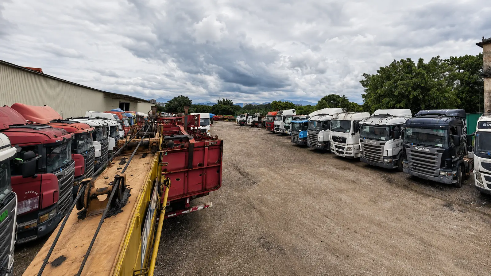 Deli Auto 12,000 sqm warehouse and storage yard in Guangzhou