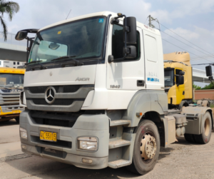 BENZ used truck