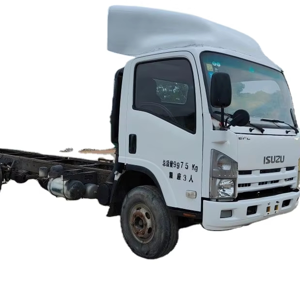 4×2 Chassis Truck Good Price Japan for Isuzu 700p Adequate Stock Used Light Truck Van Truck for Isuzu Diesel Truck - ISUZU used truck for sale