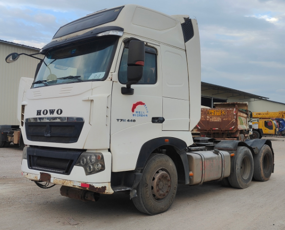 Good Price Good Condition Tractor for HOWO T7H 440 White Used Tractor Truck on Hot Sale - HOWO used truck for sale