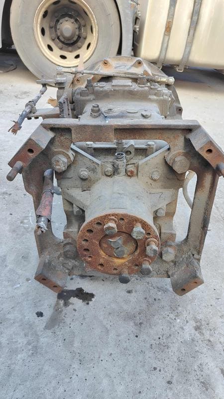 Used Assembly Gearbox QJ S6-150 Gearbox Good Condition QI JIANG Transmission Gearbox - Image 3