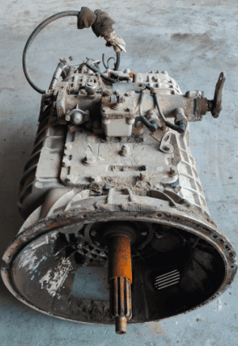 Used Aluminum Material FA ST 12JSD240TA Gearbox Transmission Assembly for Truck - Image 4