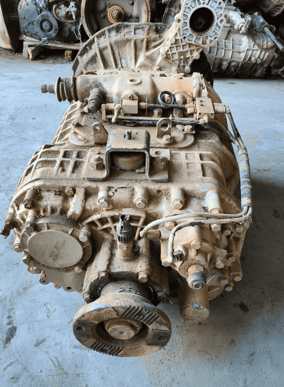 Low Price of Good Condition for FAST 12JSD220T Gearbox Assembly on Hot Sale - Image 6