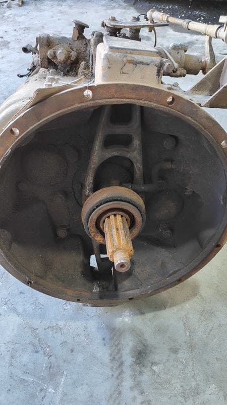 Second Hand Transmission Complete RT-11509C for FAST Gearbox Good Condition Manual Transmission - Image 4