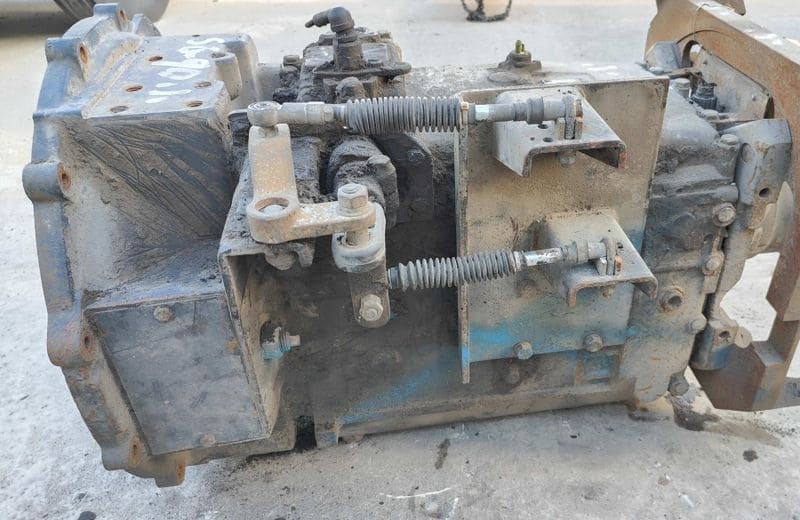 Low Price of Used QIJIANG Gearbox Assembly Gearbox for Sale - Image 5