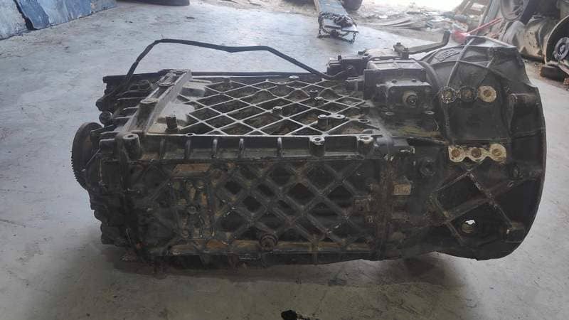 Good Condition Used Gearbox for Z F Truck Gearbox Assembly 16S-221 on Hot Sale - Image 6