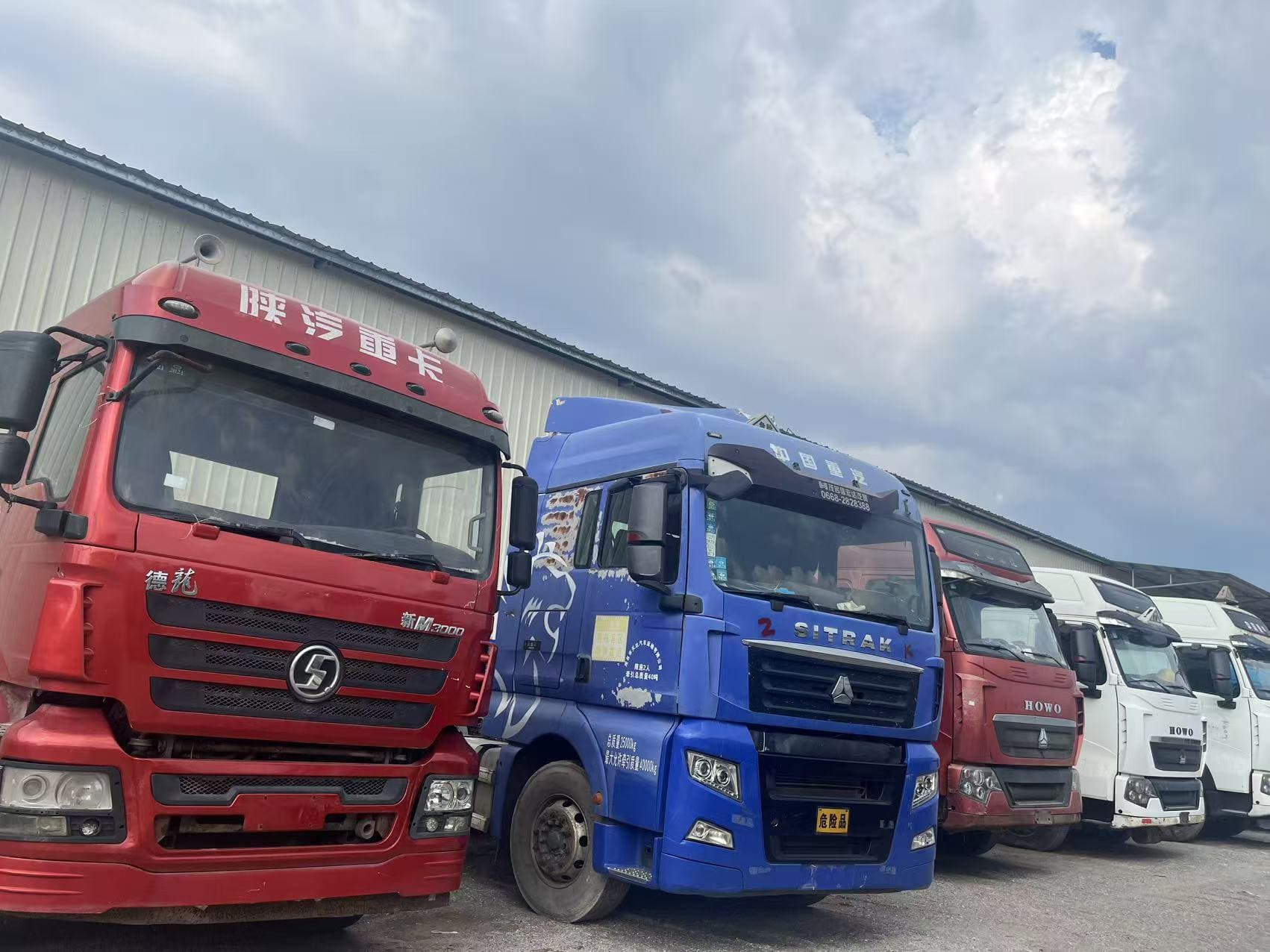 Deli Auto warehouse and operations