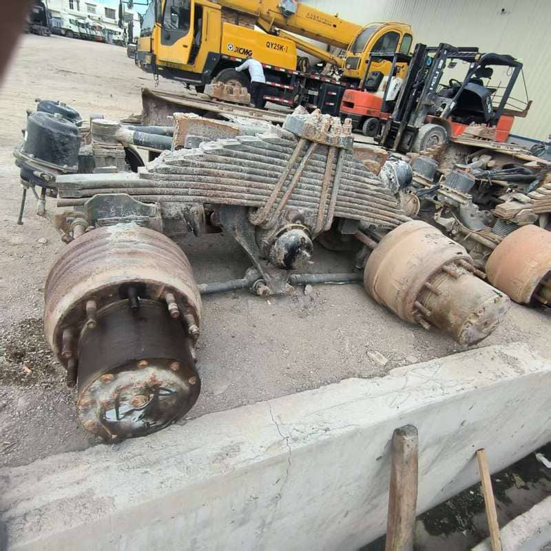 Howo AC16 Double Drive Rear Axle Assembly Housing Powerful Differential Final Drive for Construction Dump Trucks