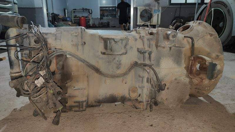 Affordable Used Scania GRS905R Gearbox Available. Inquire for Details. - Image 2