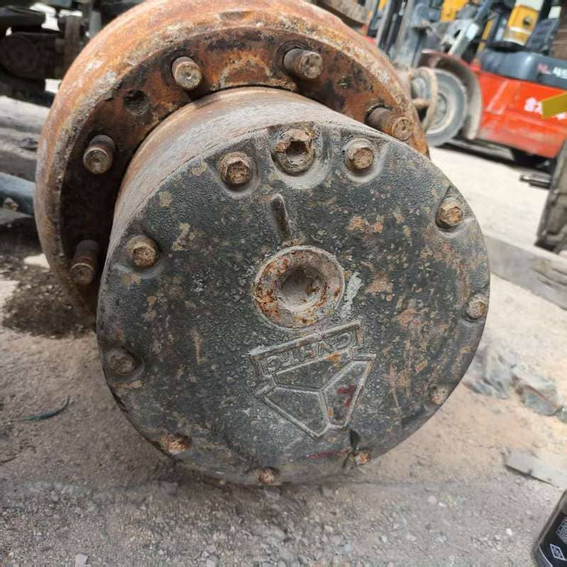 Howo AC16 Double Drive Rear Axle Assembly Housing Powerful Differential Final Drive for Construction Dump Trucks