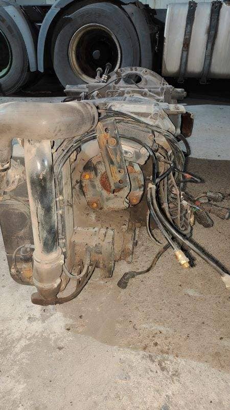Affordable Used Scania GRS905R Gearbox Available. Inquire for Details. - Image 3