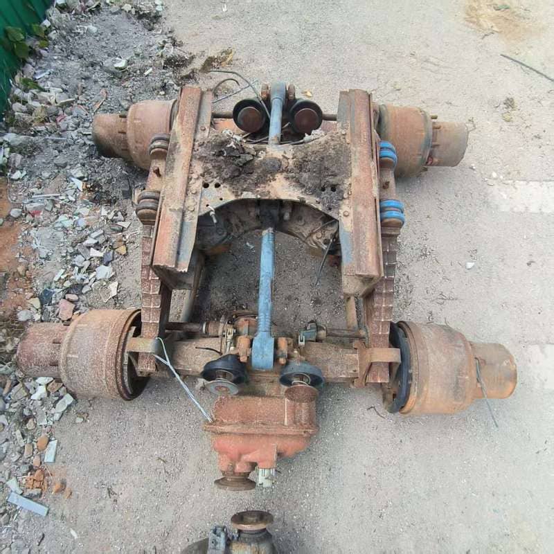 Used Drive Axle Rear Axle for Benz Assembly Heavy Duty Differential Housing Strong Load Capacity for 6×4 8×4 Dump Tractor Trucks