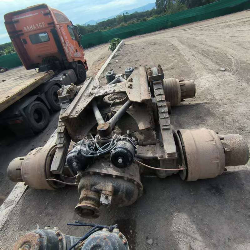 Howo AC16 Double Drive Rear Axle Assembly Housing Powerful Differential Final Drive for Construction Dump Trucks