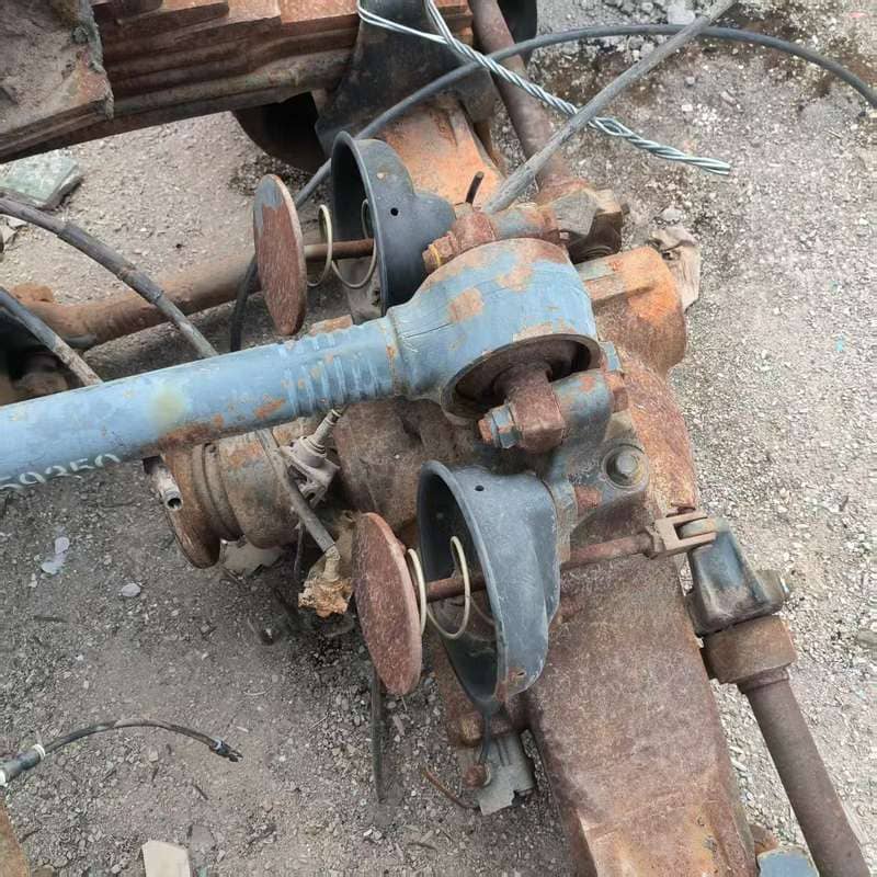 Used Drive Axle Rear Axle for Benz Assembly Heavy Duty Differential Housing Strong Load Capacity for 6×4 8×4 Dump Tractor Trucks