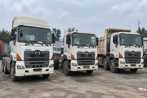 Hino 700 Chassis and Transmission Inspection used Hino 700 chassis undercarriage inspection axle transmission check