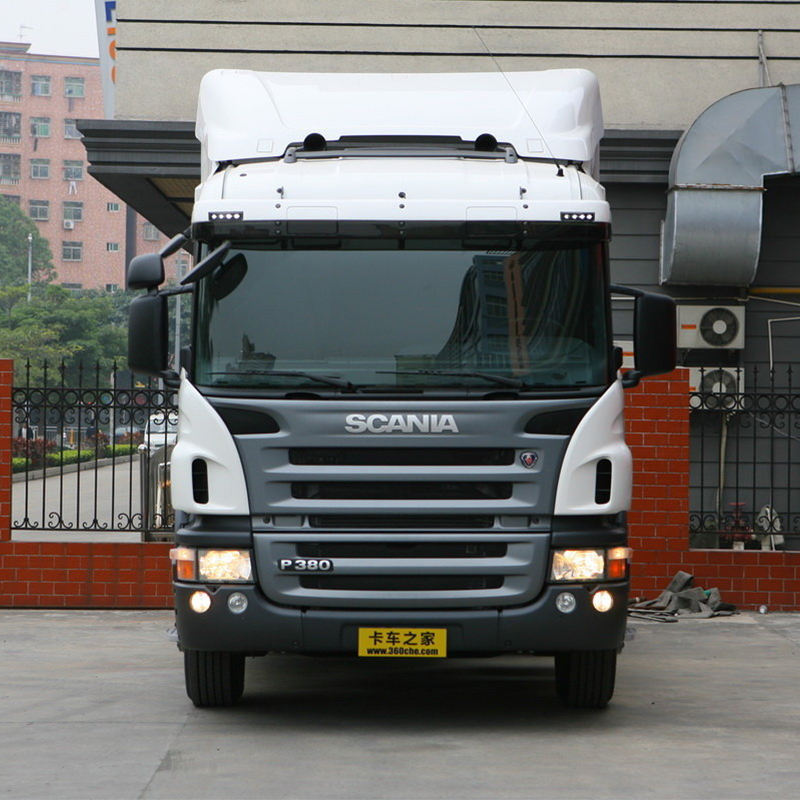 Used 6x2 truck for SCANIA P380 used trailer truck, 380HP heavy duty white tractor, left front 45 degree view outdoor street scene
