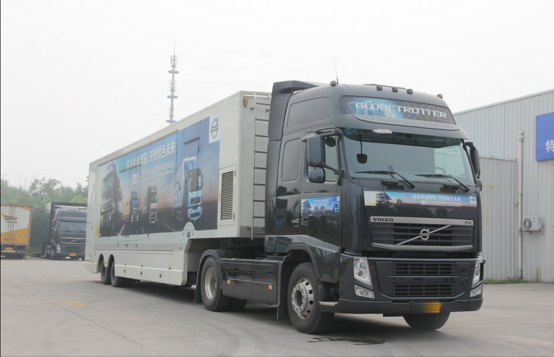 Low price vol vo tractor truck for sale used volvo FH440 4X2 trailer truck head, 440HP heavy duty tractor hauling box trailer, left side view highway scene