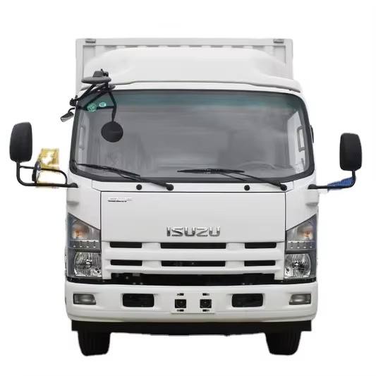 Front face view of good condition used Isuzu M100 M600 100P 700P diesel light truck, manual transmission chassis vehicle