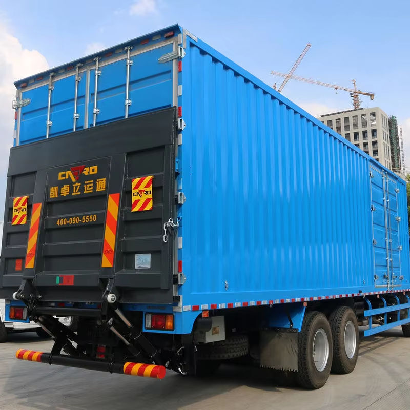 Left rear side view of hot sale used Isuzu FVZ 300HP 6X4b Euro 5 cargo van, manual transmission heavy truck for Qingling