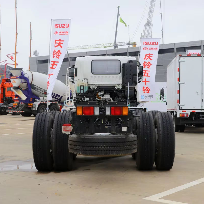 - Rear view of used Isuzu Giga 520HP 8*4 Euro 6 specialized operation vehicle chassis, second hand truck for sale #### 图 5：二手牵引车库存合集