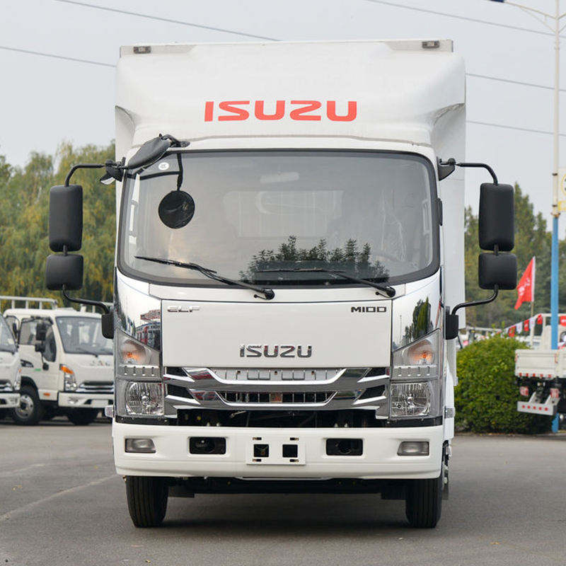 Right front view of good condition used Isuzu M100 M600 100P 700P diesel light truck, manual transmission chassis vehicle