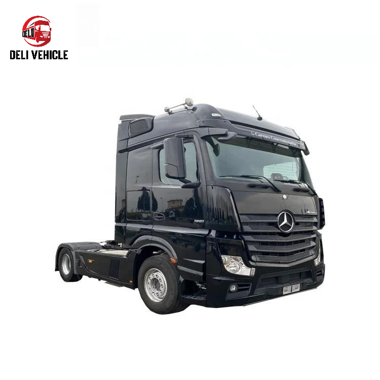 Right front side view of USED Mercedes 1851 4X2 Euro truck, 510HP second hand heavy duty used tractor head with black cab