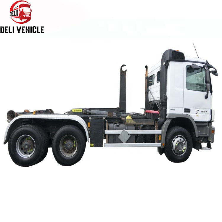 Full right side view of good condition used truck for Mercedes 2644 6x4 used trailer truck, second hand heavy duty tractor head