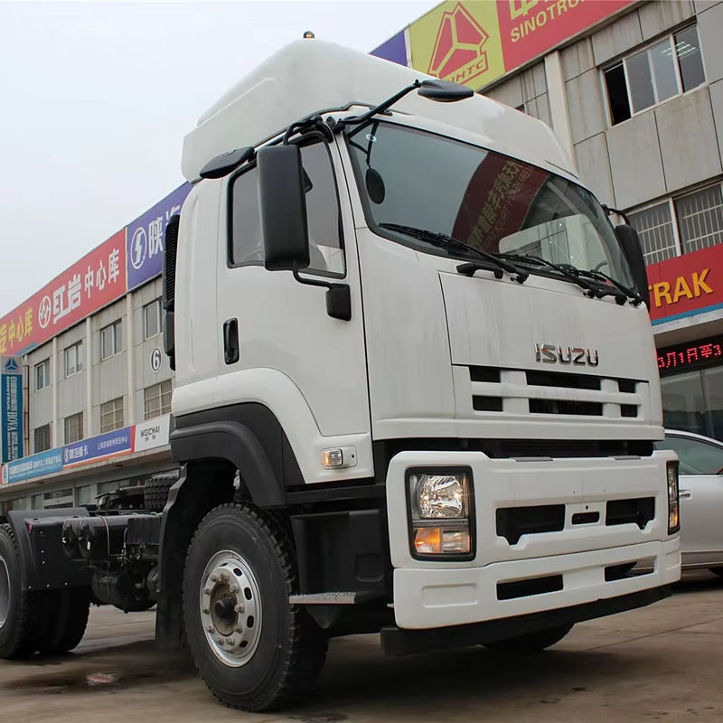 White good condition used Isuzu VC46 heavy truck tractor head, 4x2 350hp Euro 4 left steering, for logistics transportation, left front side view