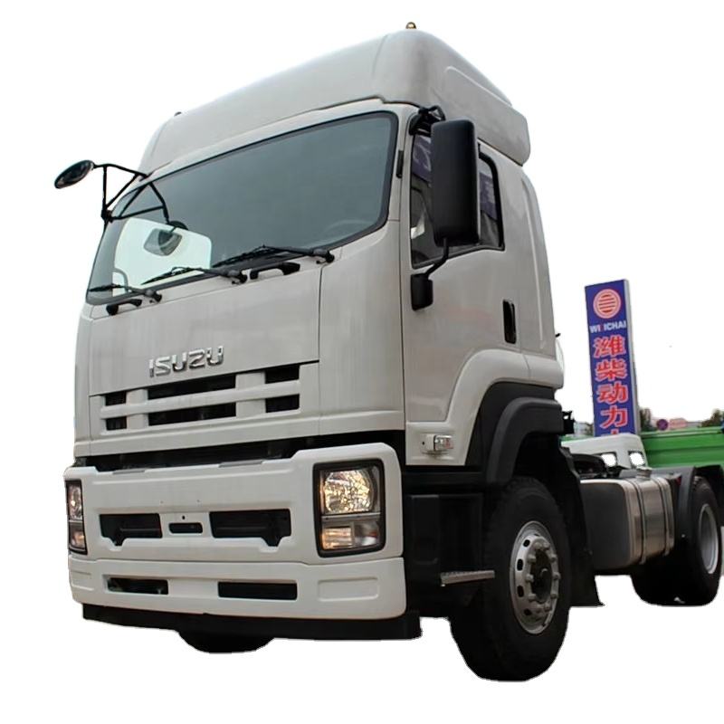 Left front side view of used Isuzu Vc46 4x2 heavy duty tractor head, Euro 4 emission for Qing Ling logistics transport