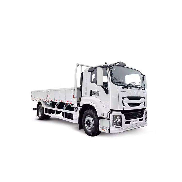 Full left side view of used Isuzu Giga VC66 520hp manual transmission high roof trailer tractor head